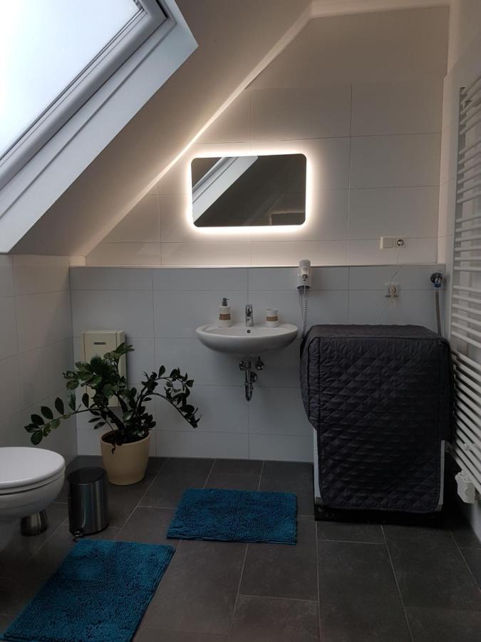 Appartment Rheinaue Duisburg Exterior foto